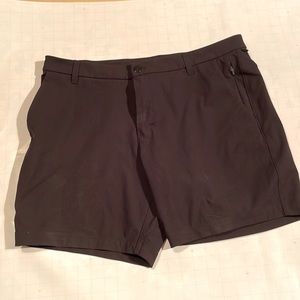 Lululemon commission short | 7” inseam | black